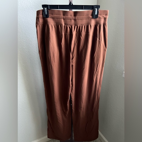 Lululemon Pants - Picture 5 of 6